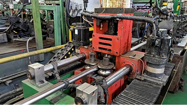 液冷技術：不銹鋼管在新能源中的關鍵作用！