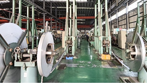 316L 不銹鋼管為何成海濱城市首選？