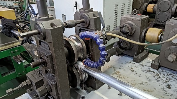 5 大優(yōu)勢(shì)！不銹鋼拉絲還是鏡面？